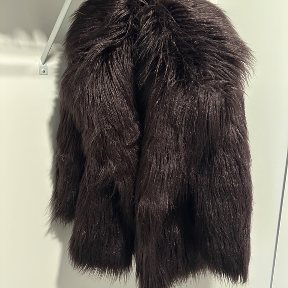 The Frankie Shop Miley faux fur coat xs - Picture 4 of 12